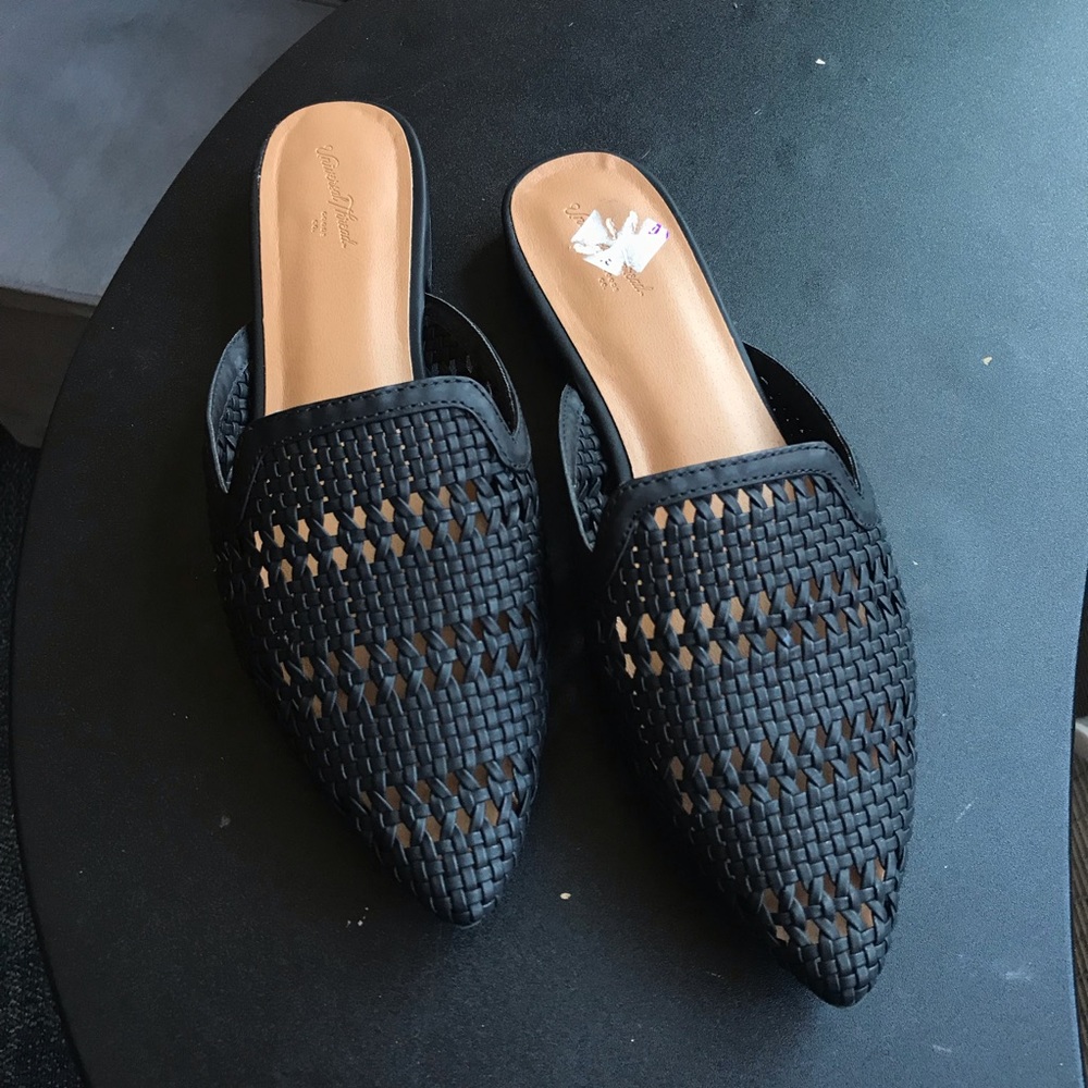 Woven Black Mules [universal thread]